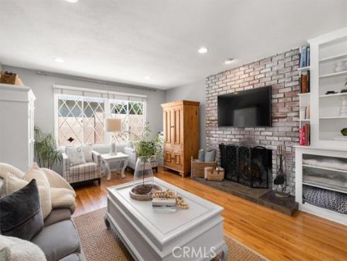 13352 Fairmont Way, North Tustin, CA