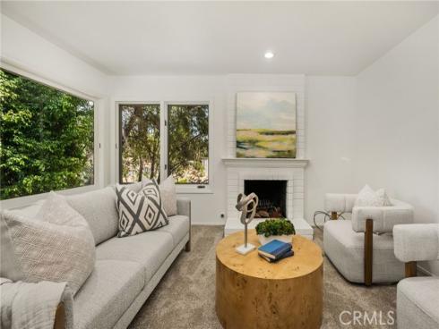 1281 Country Hills , North Tustin, CA