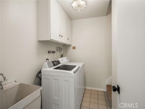 1281 Country Hills , North Tustin, CA