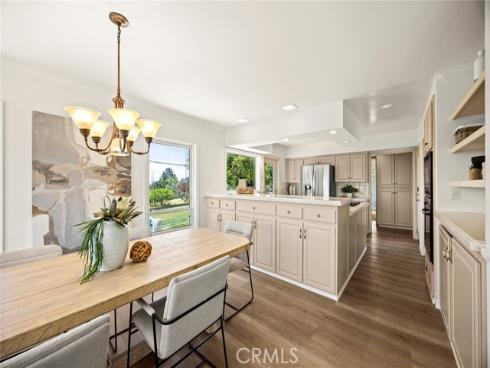 10311 Ladera Senda , North Tustin, CA