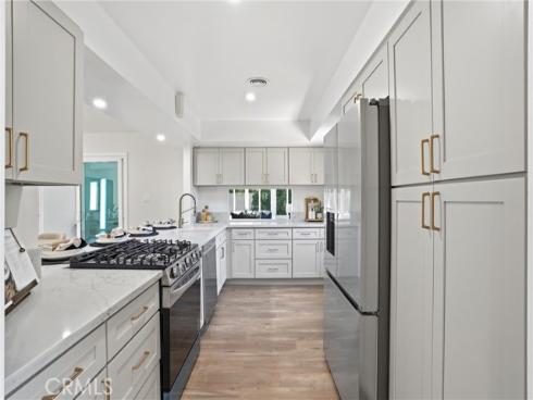 13032 Earlham , North Tustin, CA