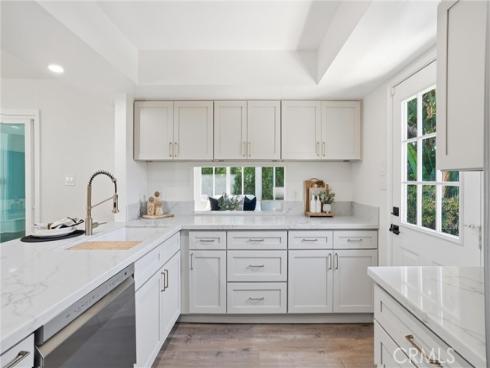 13032 Earlham , North Tustin, CA