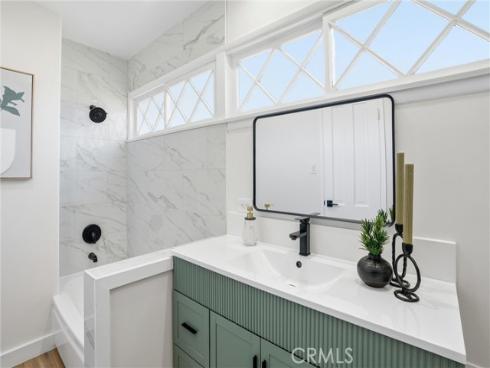 13032 Earlham , North Tustin, CA