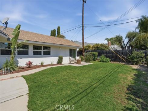 13032 Earlham , North Tustin, CA
