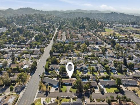 13032 Earlham , North Tustin, CA