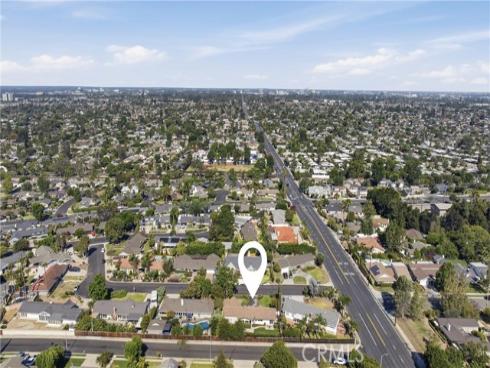 13032 Earlham , North Tustin, CA