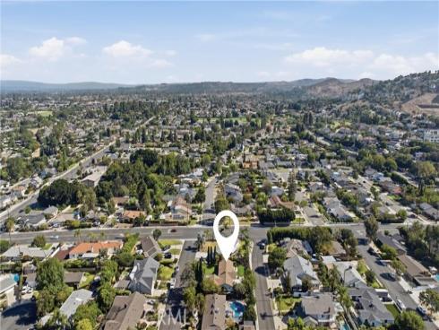 13032 Earlham , North Tustin, CA