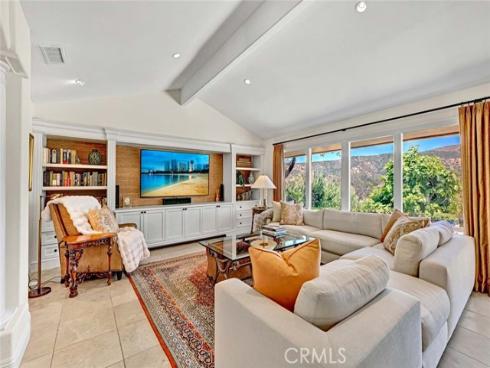 10432 Mira Vista Drive, North Tustin, CA