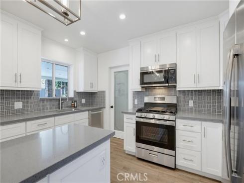 17372 Rainier Drive , North Tustin, CA
