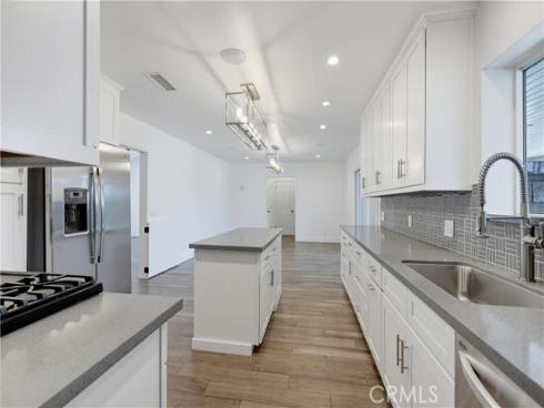 17372 Rainier Drive , North Tustin, CA