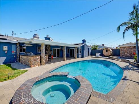 17372 Rainier Drive , North Tustin, CA