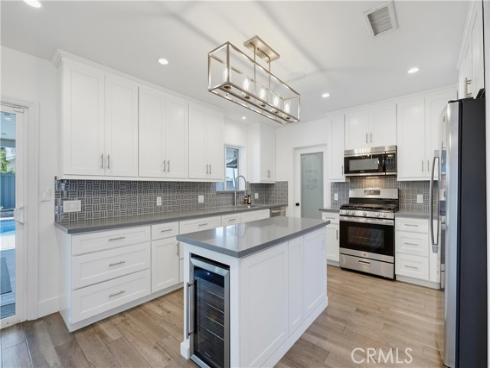 17372 Rainier Drive , North Tustin, CA