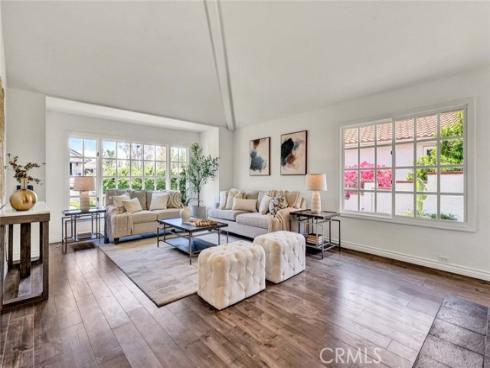 1052 Castlerock Lane, North Tustin, CA