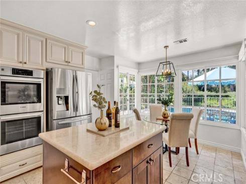 1052 Castlerock Lane, North Tustin, CA