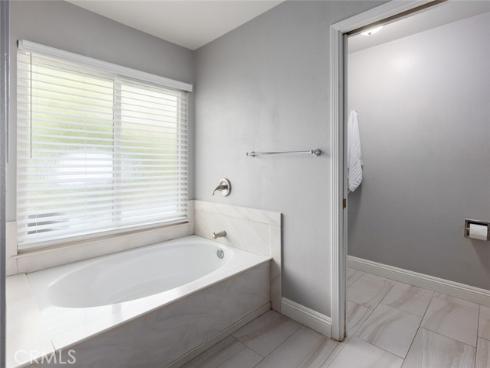 17794 E Santa Clara Avenue, North Tustin, CA