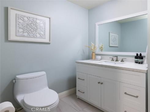 17794 E Santa Clara Avenue, North Tustin, CA