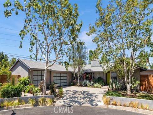 13981  Sandhurst   Place, North Tustin, CA