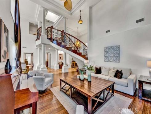 13671 Belle Rive , North Tustin, CA