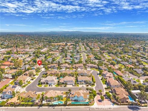 13671 Belle Rive , North Tustin, CA