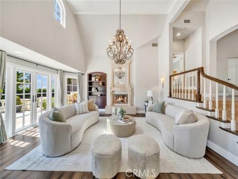10082 Sunrise Ln , North Tustin, CA