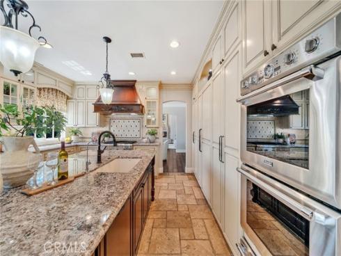 10082 Sunrise Ln , North Tustin, CA