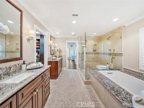 10082 Sunrise Ln , North Tustin, CA