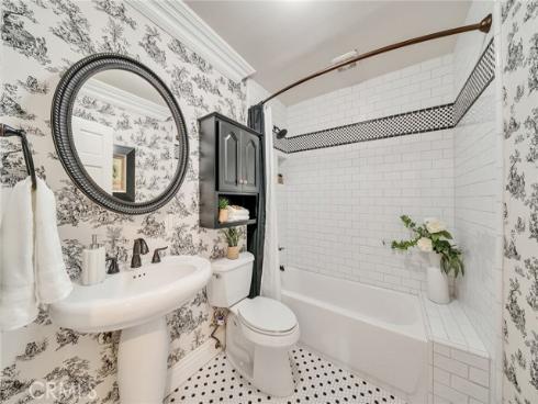 10082 Sunrise Ln , North Tustin, CA
