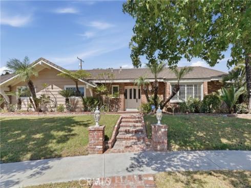 14361 Morton Street, North Tustin, CA