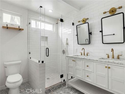 860 N Grand Street, Orange, CA