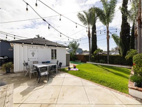 860 N Grand Street, Orange, CA