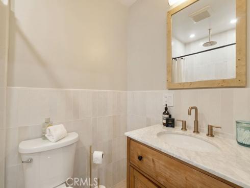 637 E Van Bibber , Orange, CA