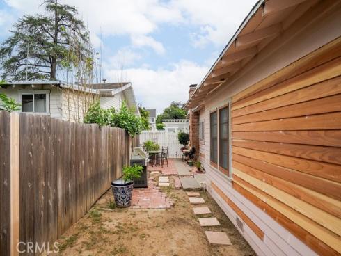 637 E Van Bibber , Orange, CA