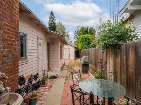 637 E Van Bibber , Orange, CA