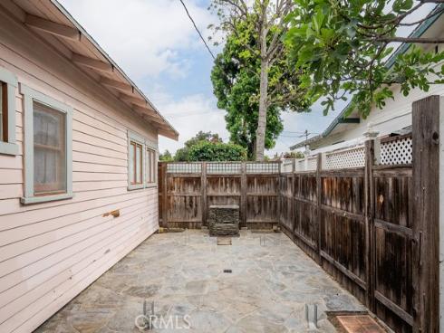 637 E Van Bibber , Orange, CA