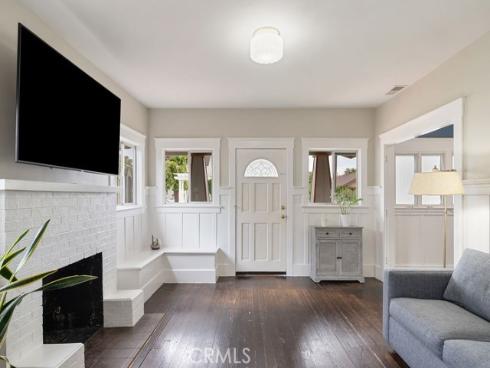 637 E Van Bibber , Orange, CA