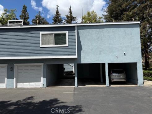 700 E Lake 52 Drive, Orange, CA