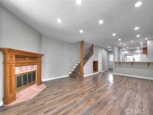 700 E Lake 7 Drive, Orange, CA