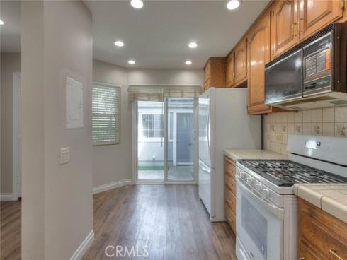 700 E Lake 7 Drive, Orange, CA