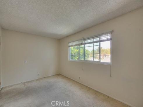700 E Lake 7 Drive, Orange, CA
