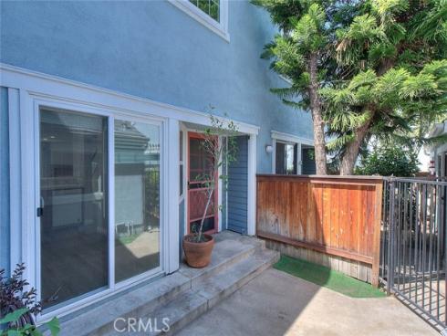 700 E Lake 7 Drive, Orange, CA