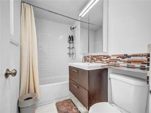 610 E Briardale , Orange, CA