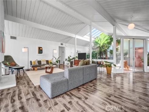 610 E Briardale , Orange, CA