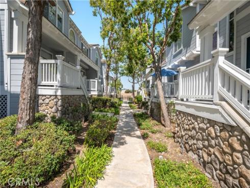 522 N Pageant , Orange, CA