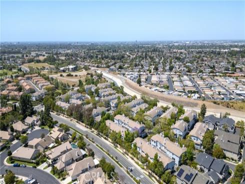 522 N Pageant , Orange, CA