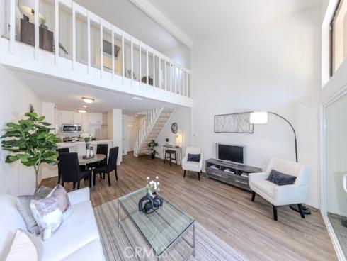 4900 E Chapman 90 Avenue, Orange, CA