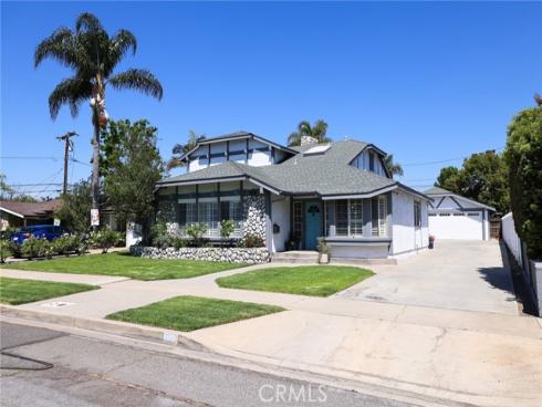 633 N Orange   Street, Orange, CA