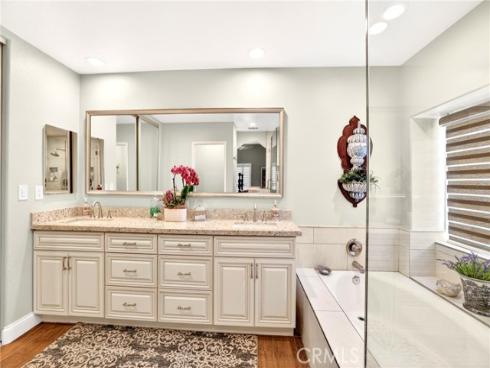 633 N Orange   Street, Orange, CA