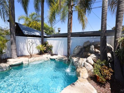 633 N Orange   Street, Orange, CA