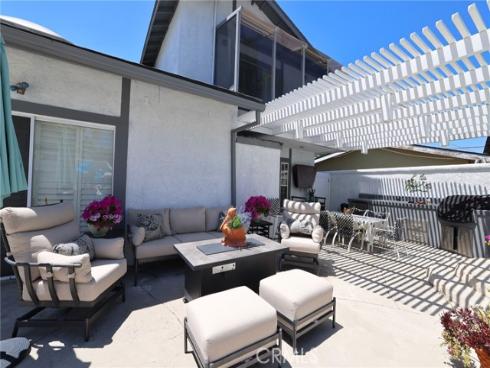 633 N Orange   Street, Orange, CA