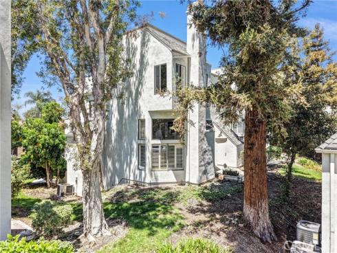 5733 E Stillwater 2 Avenue, Orange, CA